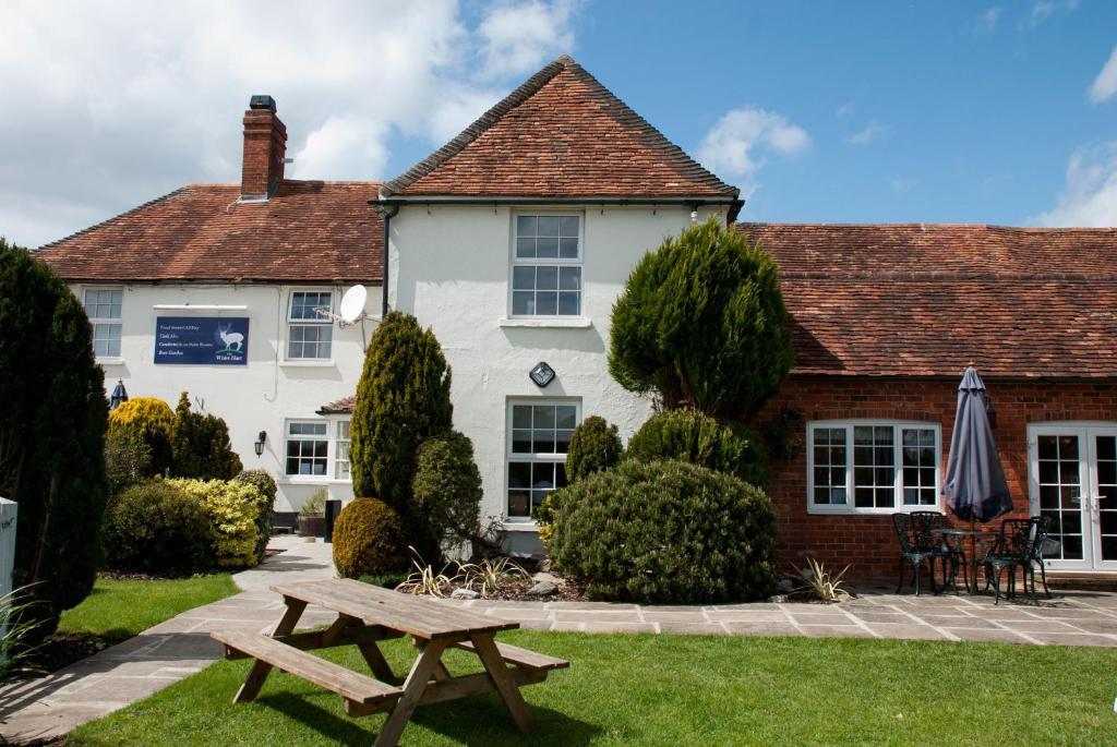 The White Hart Inn Newbury  Eksteriør billede